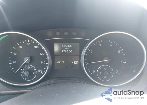 2009 Mercedes-Benz Ml 350 z USA, uszkodzony, nr VIN 4JGBB56E09A517403